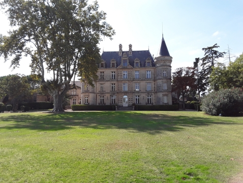 CHÂTEAU style Renaissance Fin XIX° SUD FRANCE